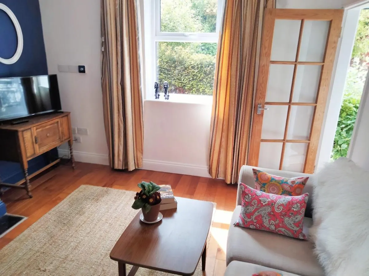 Garden Cottage Guisborough 0*,  United Kingdom
